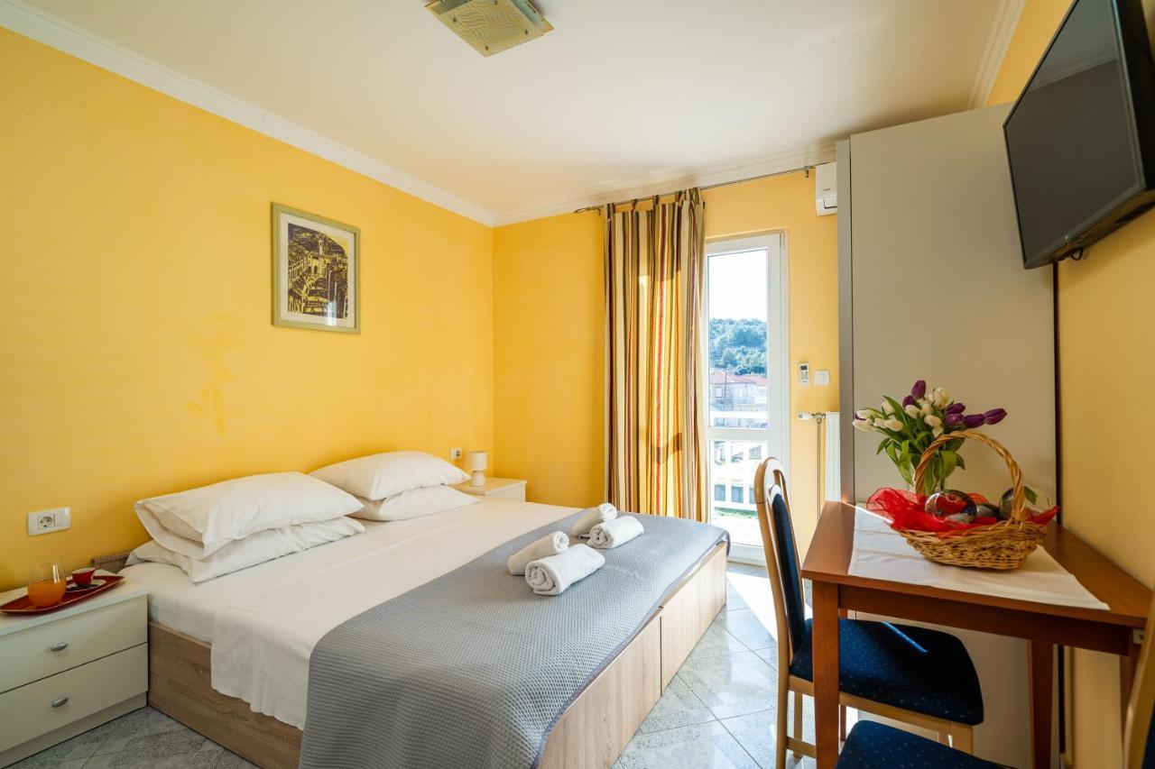 Apartmani Niki Zvekovica Cavtat Exterior photo