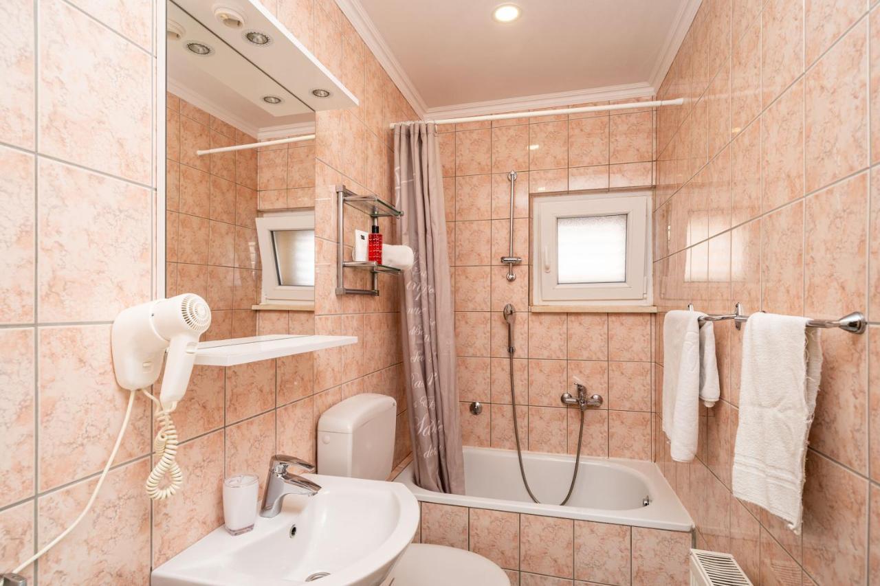 Apartmani Niki Zvekovica Cavtat Exterior photo