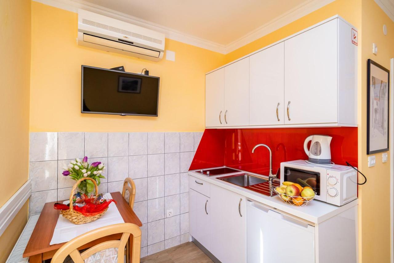 Apartmani Niki Zvekovica Cavtat Exterior photo