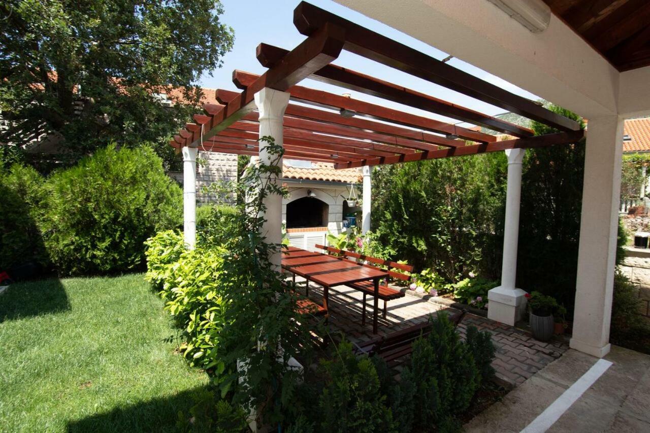 Apartmani Niki Zvekovica Cavtat Exterior photo
